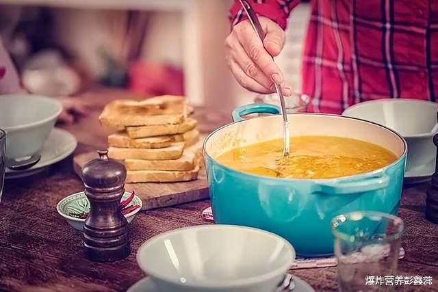 |“肉吃滋味酒吃勤，饭吃半饱才养人”，到底有没有道理？别信错