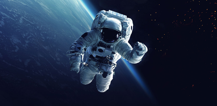 神秘照片,究竟是UFO还是太空人?答案使人好奇