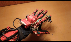 VR|成本60美元,教你DIY一套VR力反馈手套