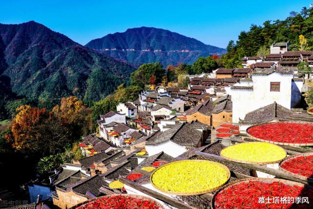 草原|摄影师眼中的秋天在哪？国内这10个旅行地，每一个都藏着浓郁的秋