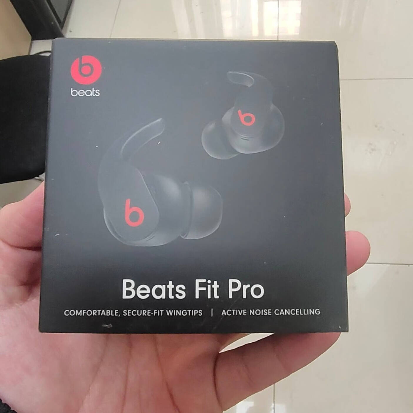 Beats Fit Pro无线耳机评测：鲨鱼鳍的设计