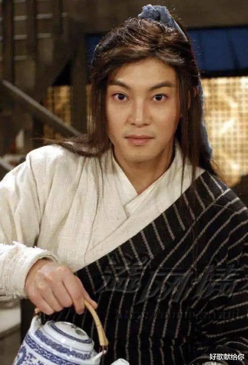 明星|满城风雨还没倒下的明星:有人逃出生天,有人在翻车边缘疯狂试探