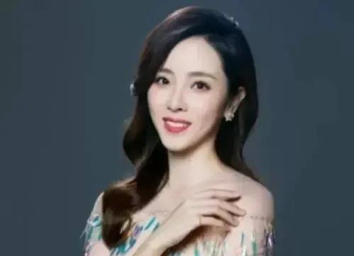 李思思|李思思冲上热搜,12年首次无缘春晚,已转型成为抖音网红!