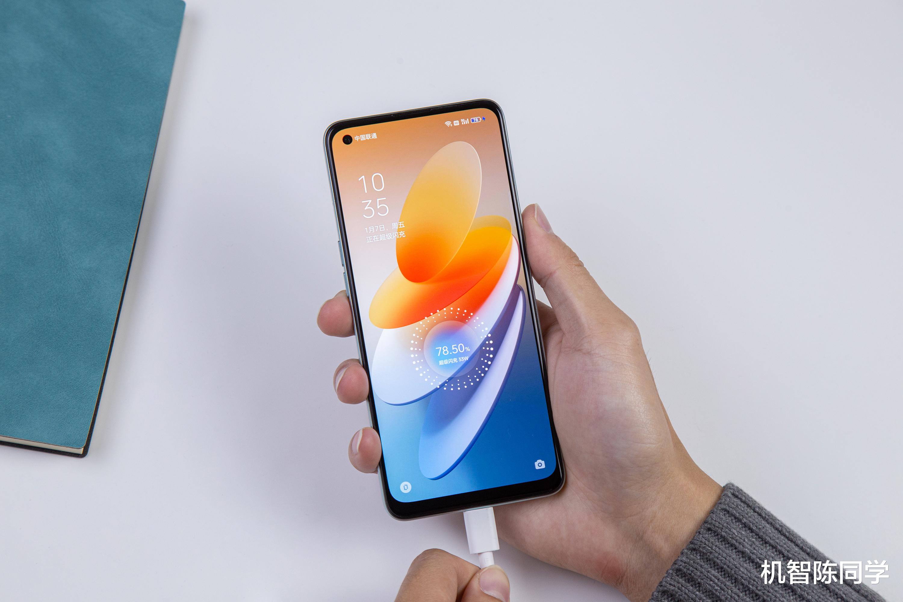 tof|OPPO手機拍人像很輕松？我拿A系列新機實拍體驗：結果真相了