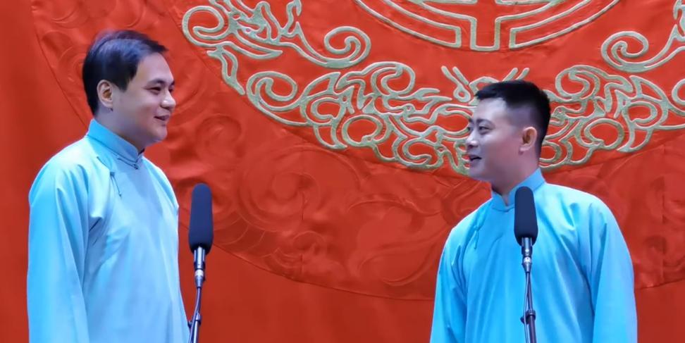 |德云社高峰南德演出，登台后连番砸挂，就连董事长王惠都没放过