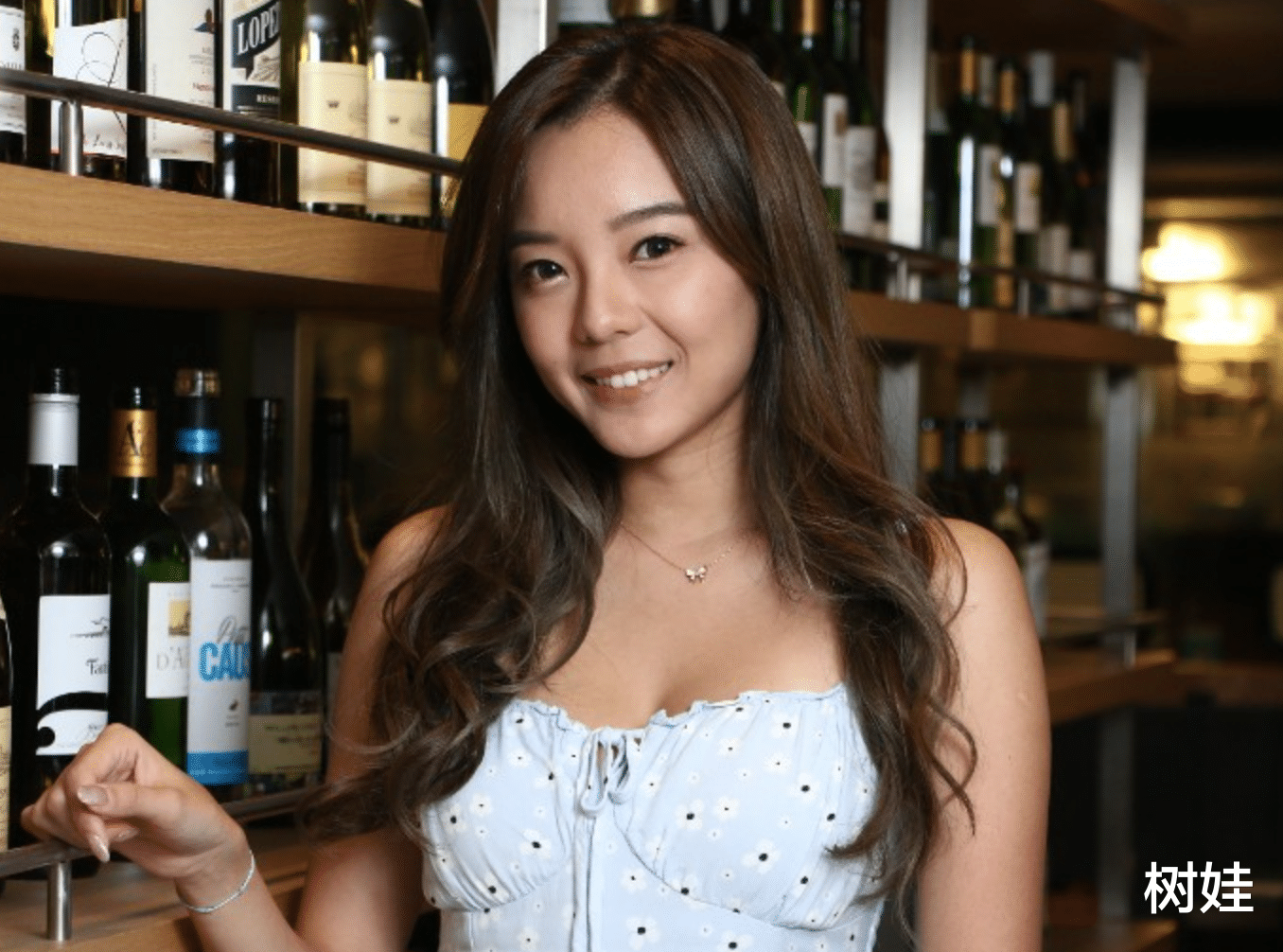 朱敏瀚|华姐返港获前任母亲接风洗尘，做一桌菜盛情款待，分手仍是一家人