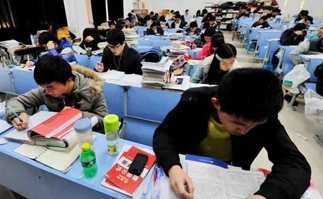 招聘|湖北一事业单位招聘惹质疑,笔试3.17分竟被录取,处理结果真解气