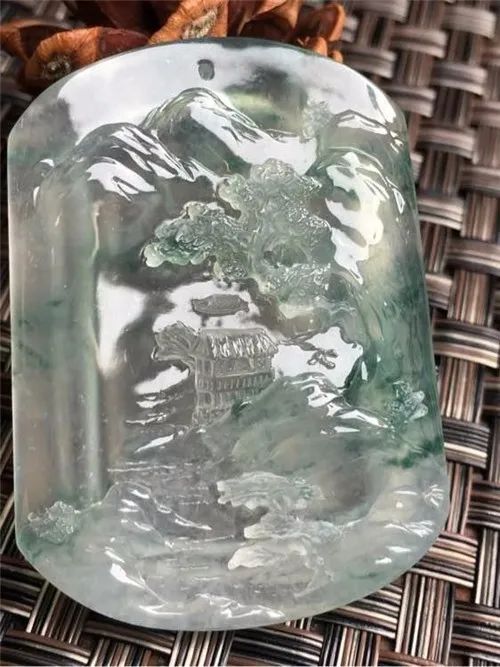 翡翠|翡翠“三分料,七分工”“料”在哪,“工”在哪里