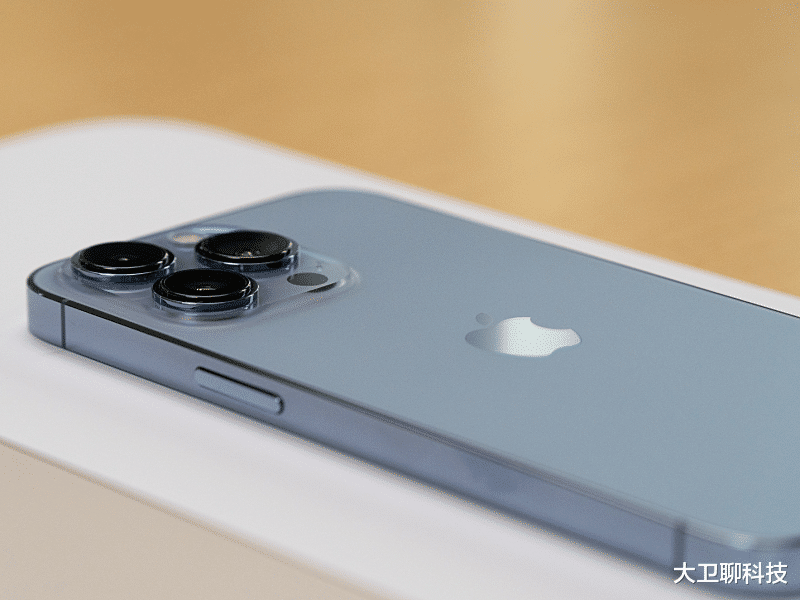 旗舰机|“有钱人”当然要买旗舰机,综合实力更强的3款手机,好用又有面