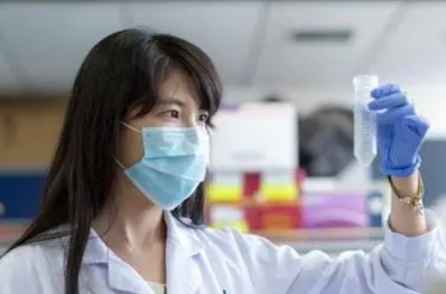 |为啥很多医生都不让自己孩子学医？过来人说出实话，让人倍感心疼