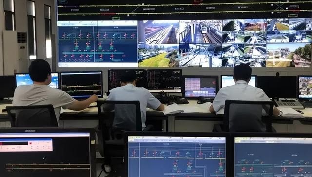 家居|媒体爆料腾讯员工人均月薪7万，多位“打工人”表示：参差不齐