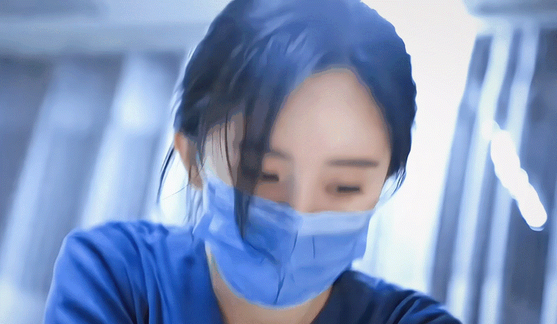 杨幂|拍了三年，杨幂新剧《谢谢你医生》发布预告，游本昌现身引发期待