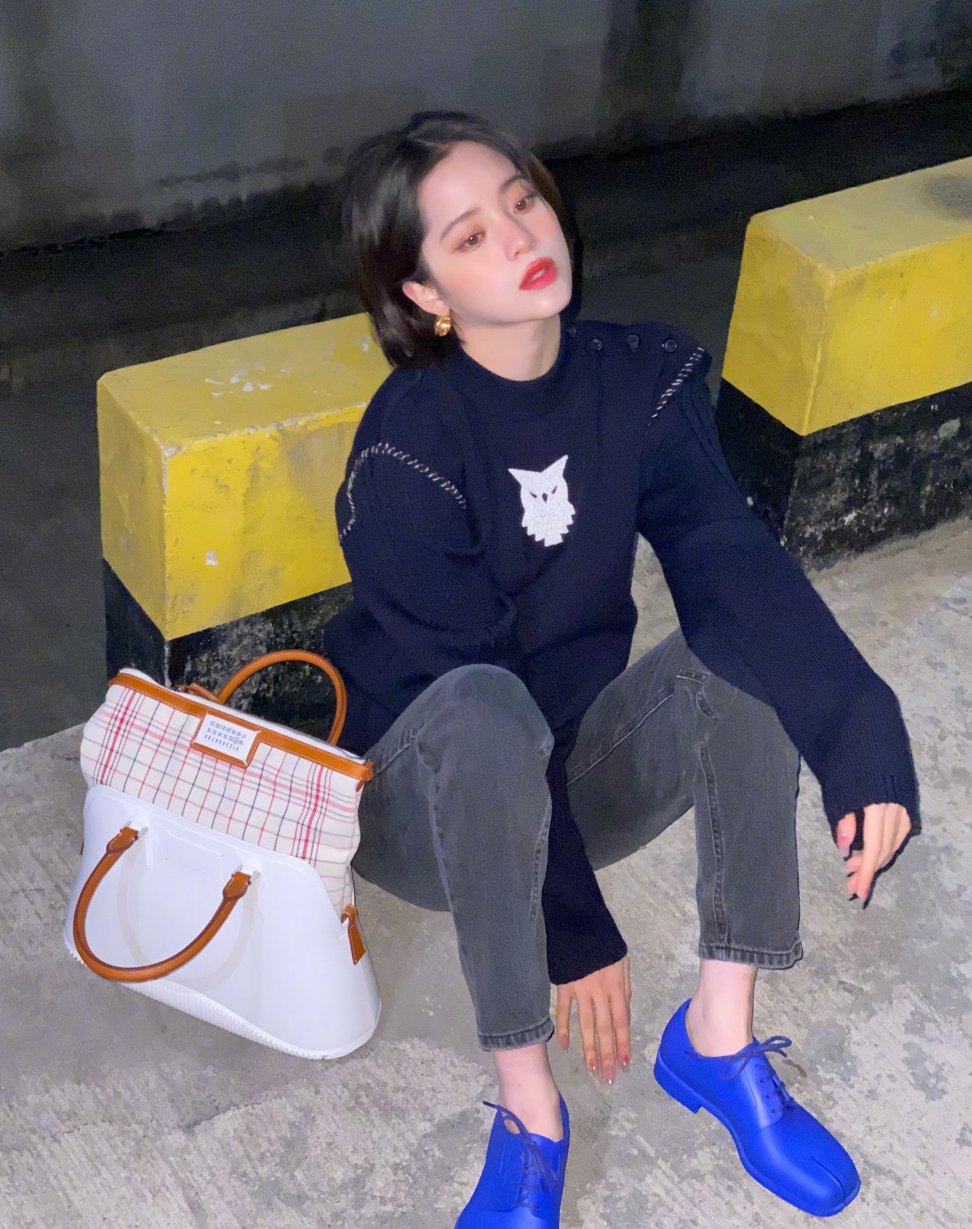 欧阳娜娜|欧阳娜娜剪短发后颜值开挂了！分享新角色下班日常，少女感十足