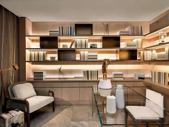 同样都装灯带,别人家看着更高级?不是你不会装,是位置没装对