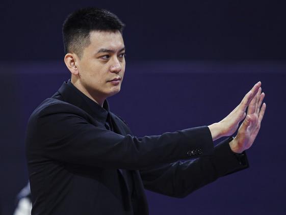 辽宁男篮|最后的心意？辽宁男篮送给朱荣振的礼物，好好珍惜
