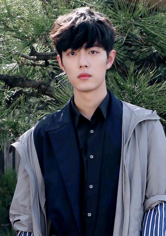 肖战|肖战结识“新伙伴”，老朋友也官宣好消息