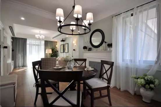 120㎡住宅,花空心思设计成美式,玩转空间利用