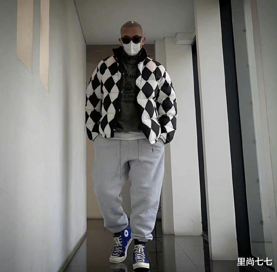 具俊晔|不愧是大S的菜！具俊晔五官神似汪小菲，“阿美咔叽”风穿搭太酷