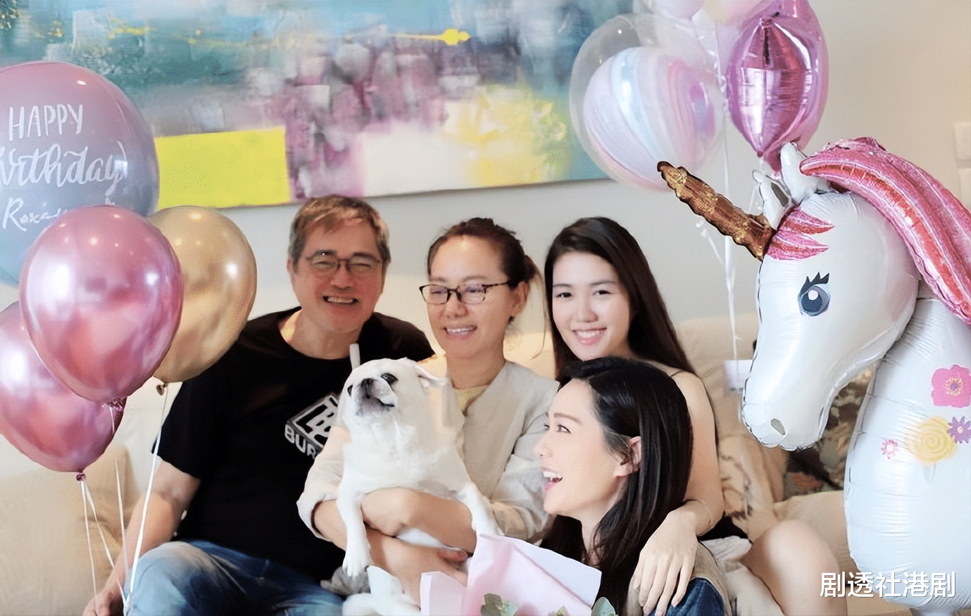 汤镇宗|入行40周年，66岁香港知名影星定居内地街头献唱，低调过退休生活