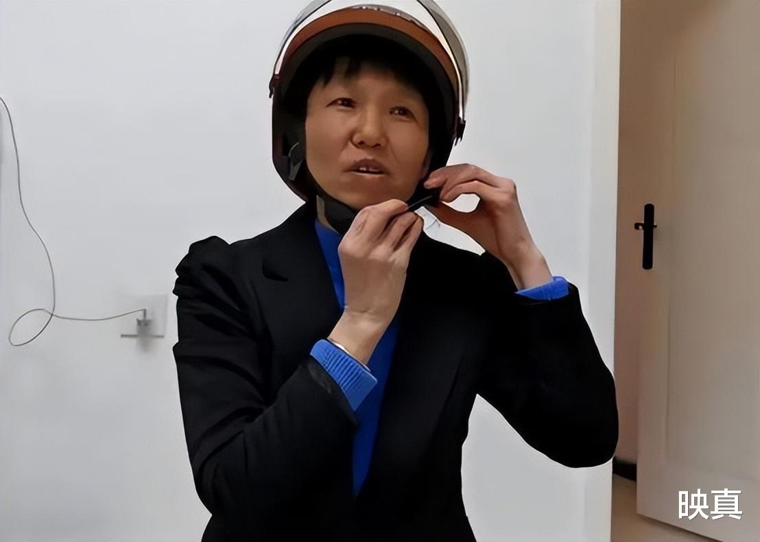 2021年,陈文超护母被羁押753天后疑问:看着母亲被打我该怎么做