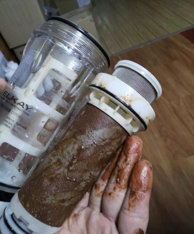 厨房装修要不要安装前置过滤器?入住两年后,谈谈我的使用感受