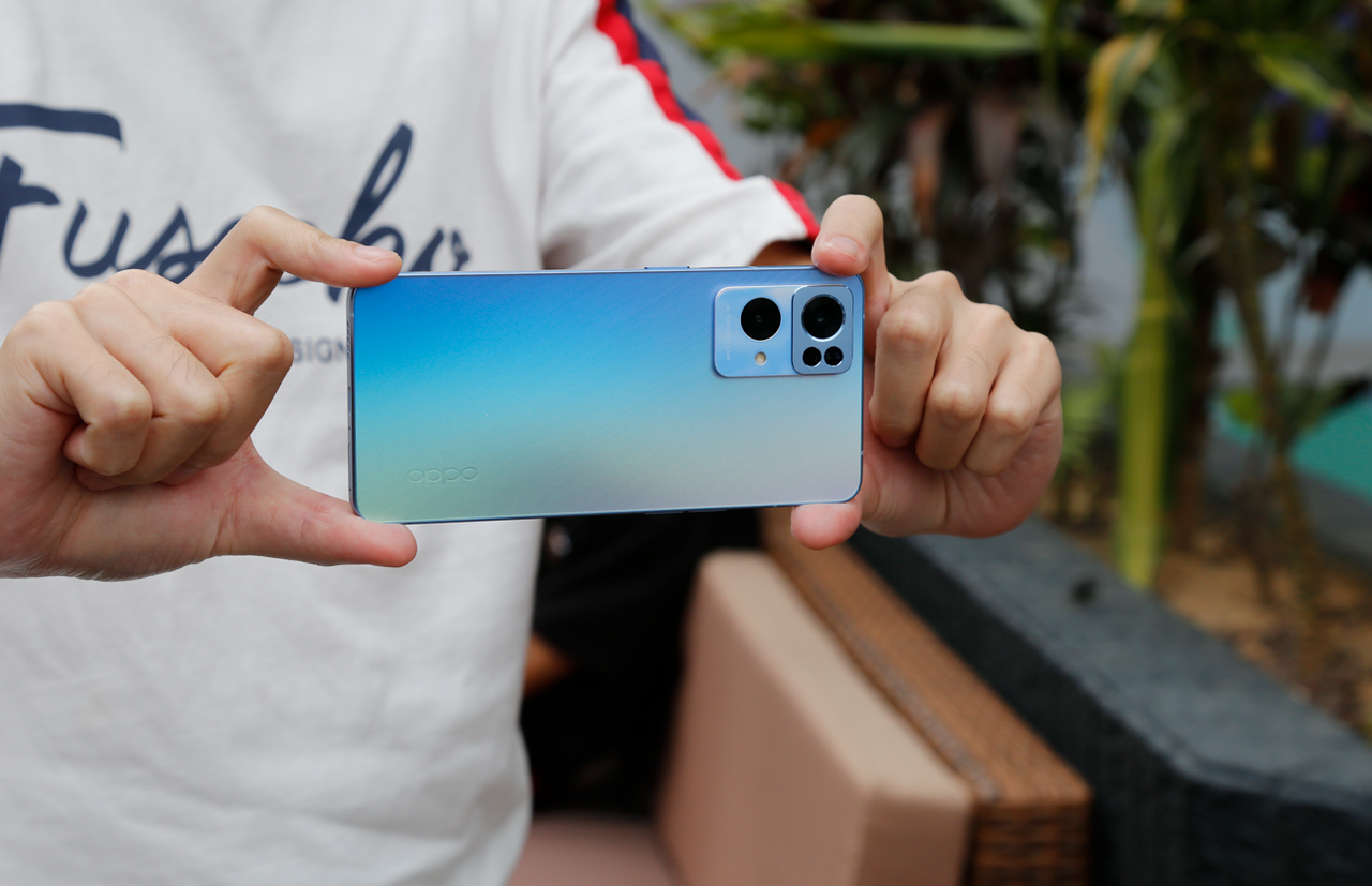 OPPO|随着农历新年的到来，市场上也即将迎来一波换购机小热潮