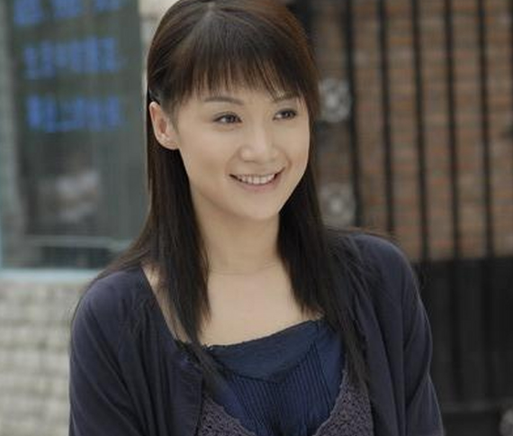 姚芊羽|姚芊羽:继海清之后的“国民媳妇”,在缺爱环境中长大,42岁依旧单身