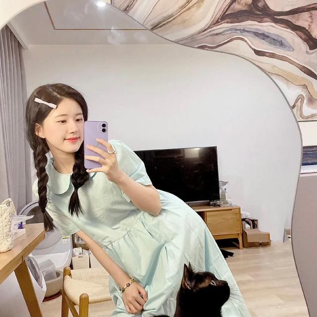 孙艺珍|赵露思晒日常生活,圈粉无数!全屋不豪华,但却温馨精致,超舒服
