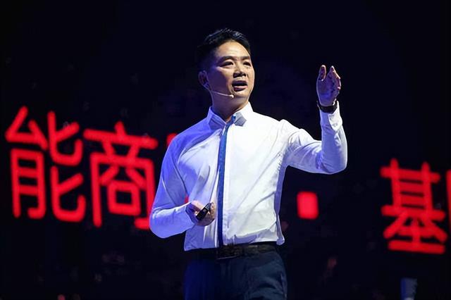 阿里巴巴|刘强东先裁1万兄弟再把自己裁掉,互联网大厂裁员进入接班人时代