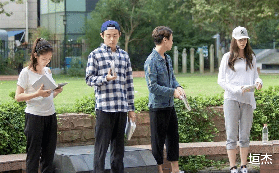 邢菲|邢菲练杂技被人用高跟鞋踹，后搭戏林一成甜宠剧女主