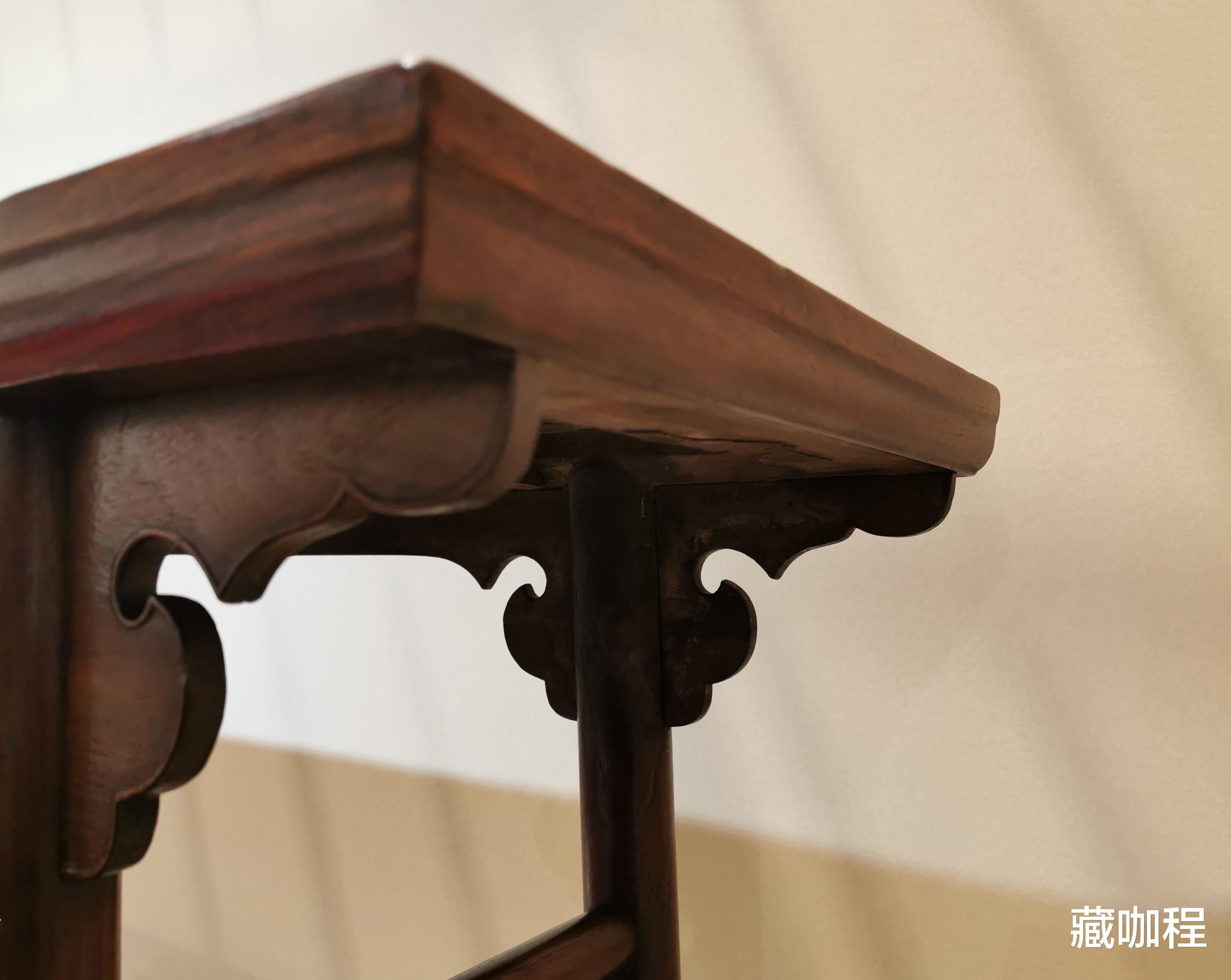 |一点特色就足够，黄花梨平头案侧牙条省去