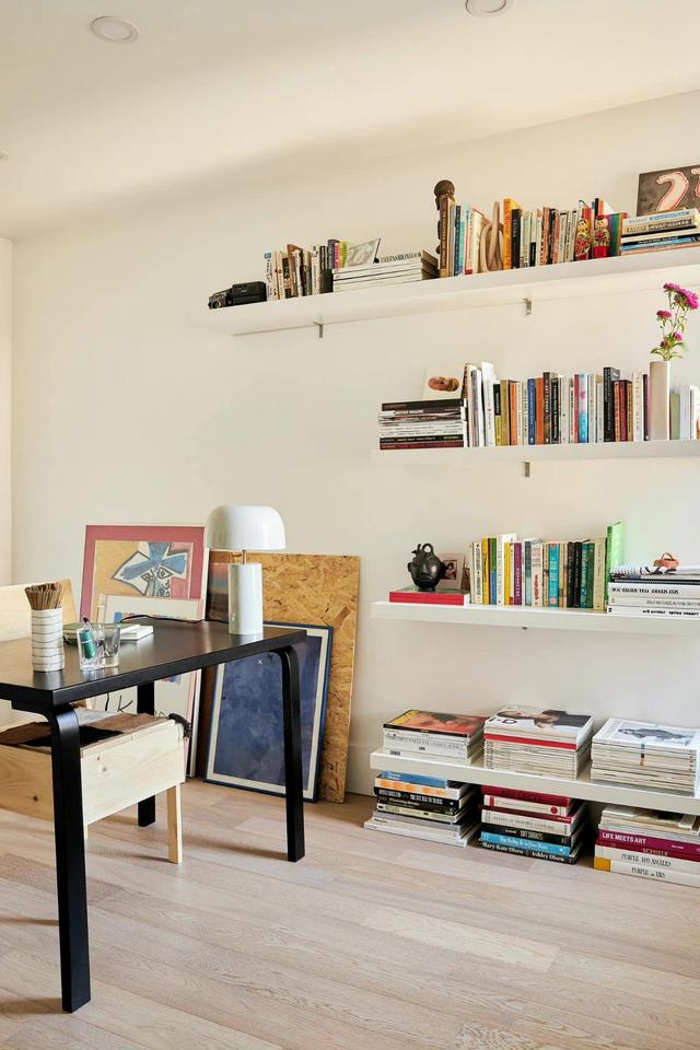 年轻夫妻的婚房,白色+原木色,有创意的家具,满满的生活气息