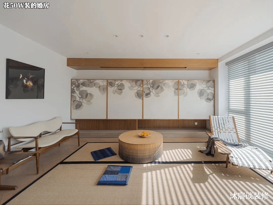 她花50W把150㎡装修好,客厅改成“横厅”很通透,朋友个个说好看