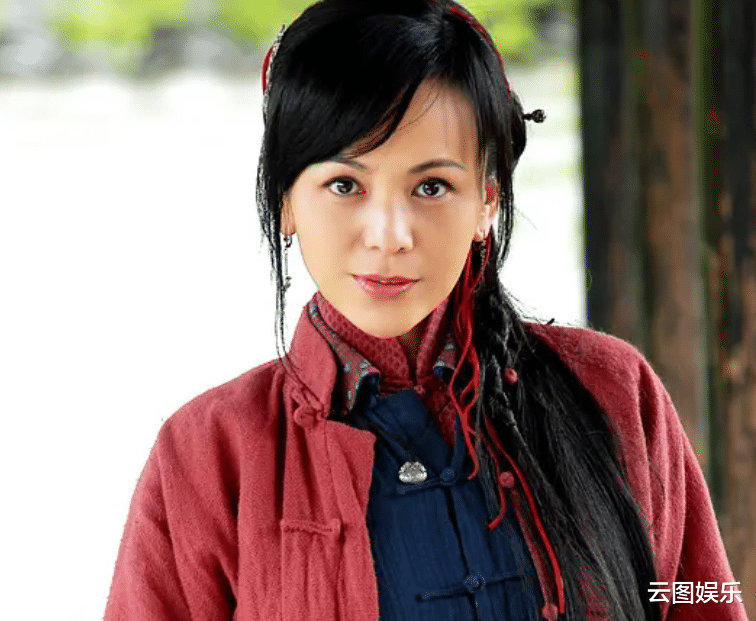 王琳|“雪姨”王琳惊喜现身TVB艺人聚会，疑赴港旅游，上月在上海隔离