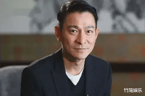 刘德华|刘德华最好的年华不是给了朱丽倩,而是给了相处19年的她,背后的原因让人不解