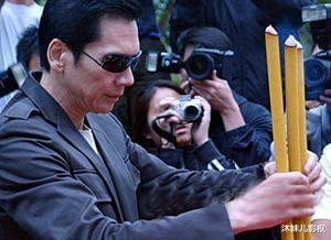 向华强|鲁豫问向华强:圈内明星你请不动哪个?向华强说出名字后现场哑然