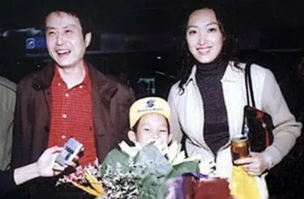 陈忠和|前女排教练陈忠和的两次婚姻,一次妻子意外离世,二婚遇小11岁真爱
