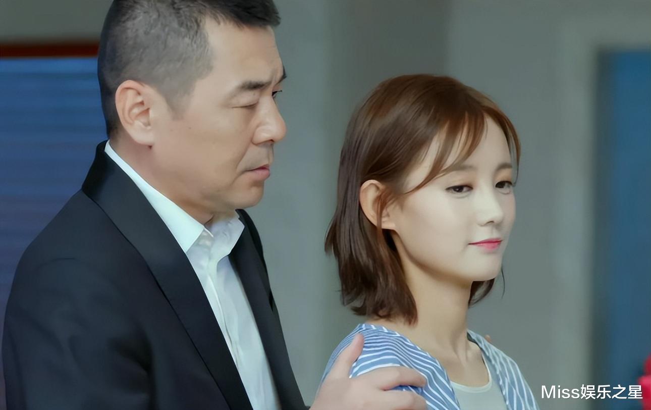 张翰|男明星装嫩拍戏遭吐槽，张翰挑战18岁少年，叫大5岁的倪景阳妈妈