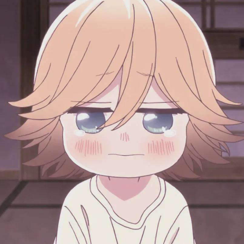 |动漫头像：你唯唯诺诺，她肆无忌惮