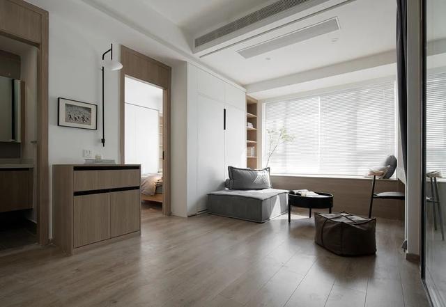 她家43㎡,因太会布置走红,住四口人也不挤,还有超强收纳,羡慕