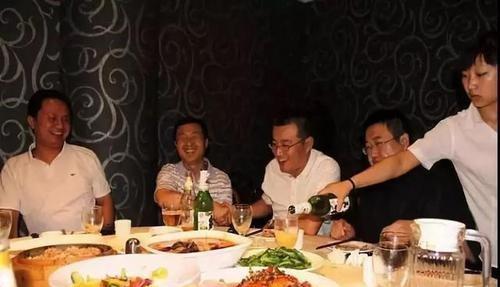 退休|陪同退休老领导的三场饭局，悄悄做下这些笔记，受益终生