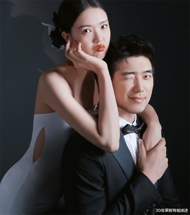 吴冠希|张常宁小两口会玩！和吴冠希张口互扔爆米花，穿婚纱大秀傲人身材