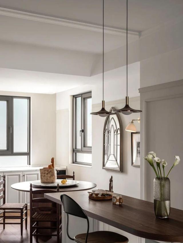 不跟风网红设计，也拒绝过度装修，这个180㎡大平层，那叫一个舒服