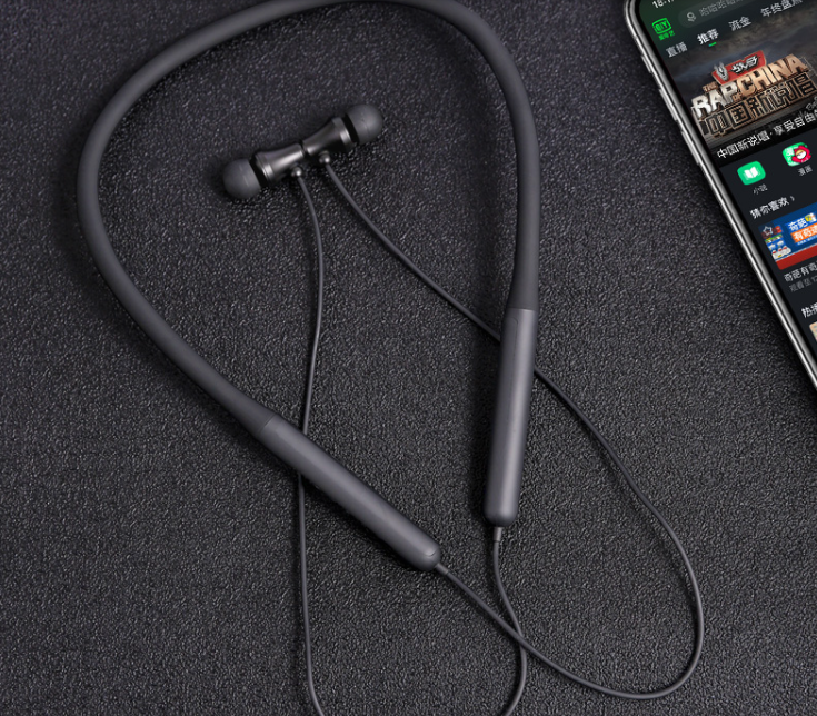 蓝牙耳机|爱奇艺为扭转巨亏，蓝牙耳机下狠心只卖24元，网易：不讲武德，扰乱市场！