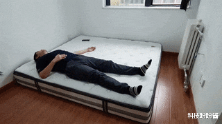 夜夜安眠，入梦香甜，AB面乳胶弹簧床垫给你一个安睡的夜