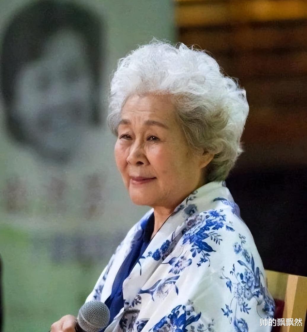 于淑珍|歌唱家于淑珍：有儿有女为何晚年要住养老院？她的坚持让人泪目