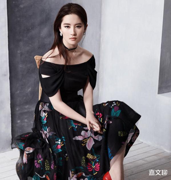 章小蕙|刘亦菲拍戏的椅子用了18年：真正有钱的人，往往都很低调