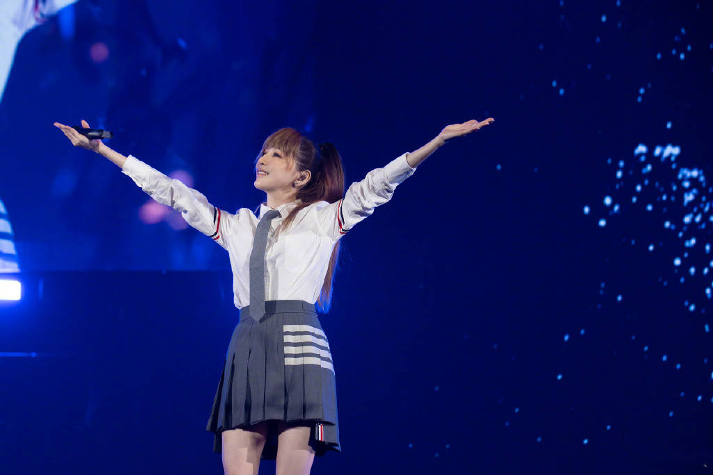 王心凌|39岁王心凌晒“隔离餐”，丰盛得令人羡慕，果然精致生活让人年轻