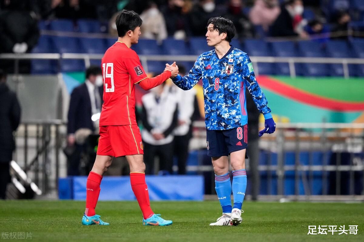 日本队|伤害性不大，侮辱性极强！日本将派U21参加东亚杯，国足尴尬