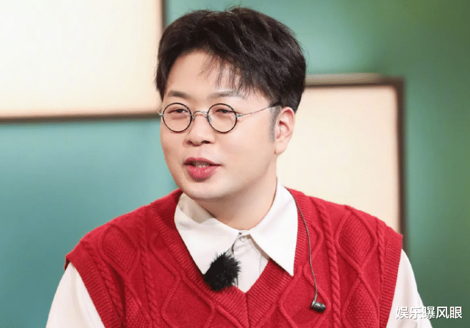 化妆品 34岁杜海涛近照曝光,瘦一大圈笑容憨厚,发际线后移被嘲秃了